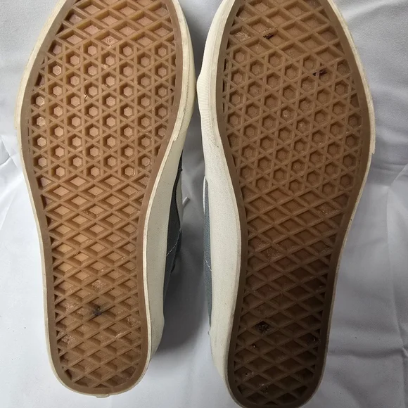 Vans Gray and White High-Top Sneakers - Picture 5 of 6